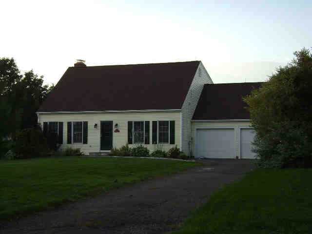 Building photograph for 24 TERRELL FARM RD